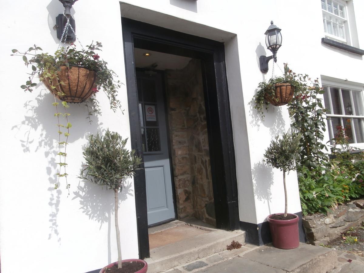 Rams Head Inn Dolton Exterior foto